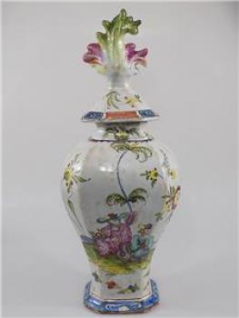 Vintage Mayolika Deckelvase Barockmotiv Italien Malerei Floral Keramik 19.JHD