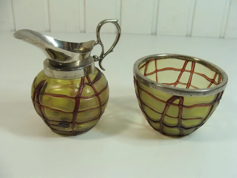 Jugendstil Palme König Kralik Set Glas Milchgießer und Zucker Set 20.Jhd