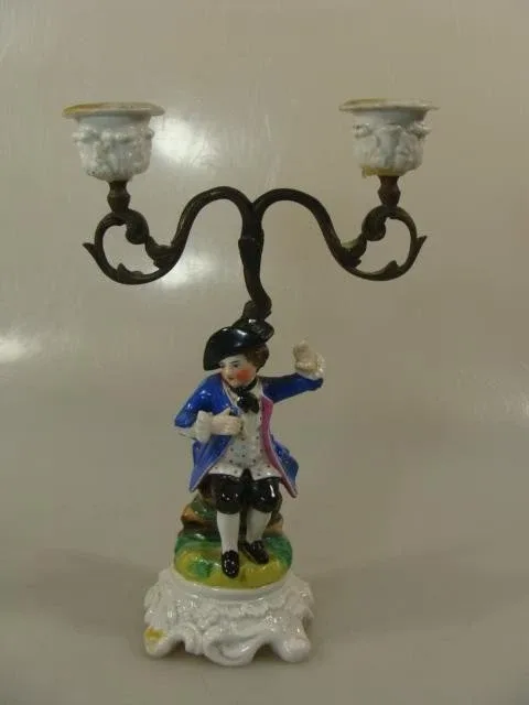 Historismus Kerzenleuchter Limbach Porzellan Rokoko Figur Herr Floral Bemalt