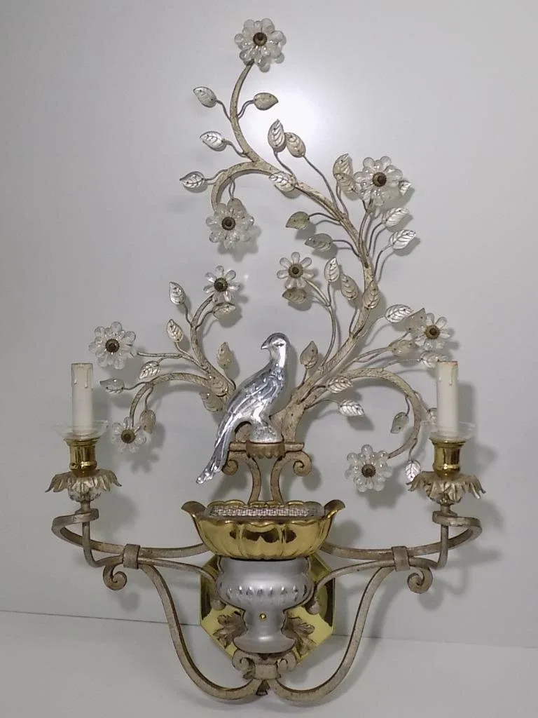 Vintage Wandlampe Maison Baguès Frankreich 1950er Vogel Kristall Schmiedeeisen