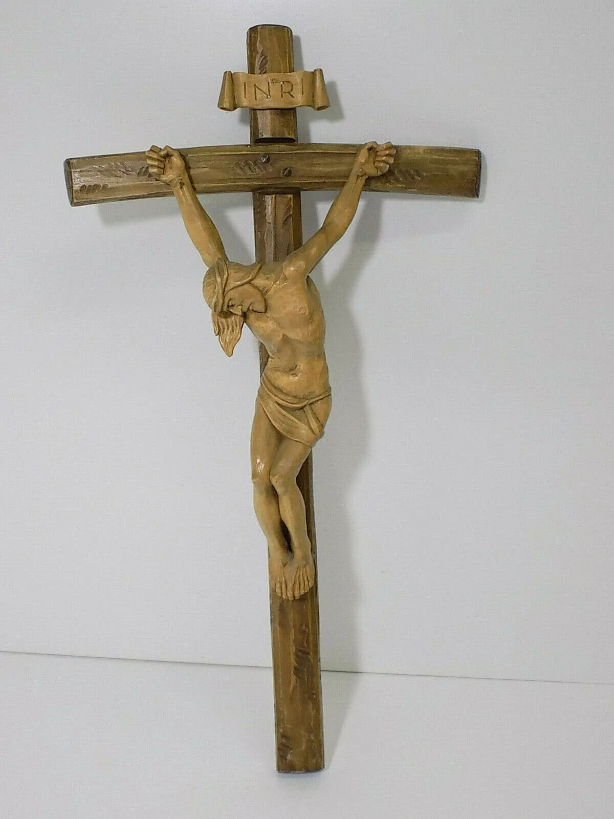 Antikes Sakrales Kruzifix Jesus Inri Holzkreuz Holz Korbus Geschnitzt 20.JHD