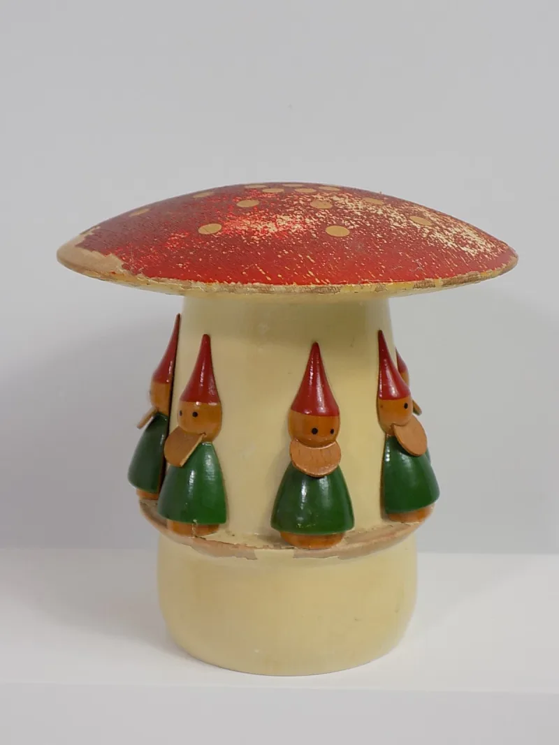 Vintage antike Erzgebirge Spardose Pilzform Zwerge Holz bemalt Sparbüchse
