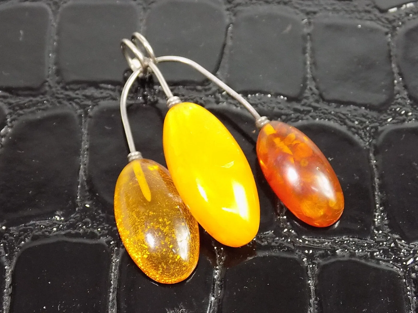 Vintage toller Anhänger mit 3 Farben Bernstein 835er Silber Antikschmuck