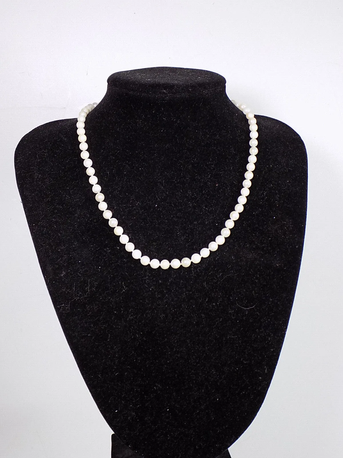 Elegante Damen Collier Perlenkette Akoya Perlen 585er Gold Schließe 43,5 cm