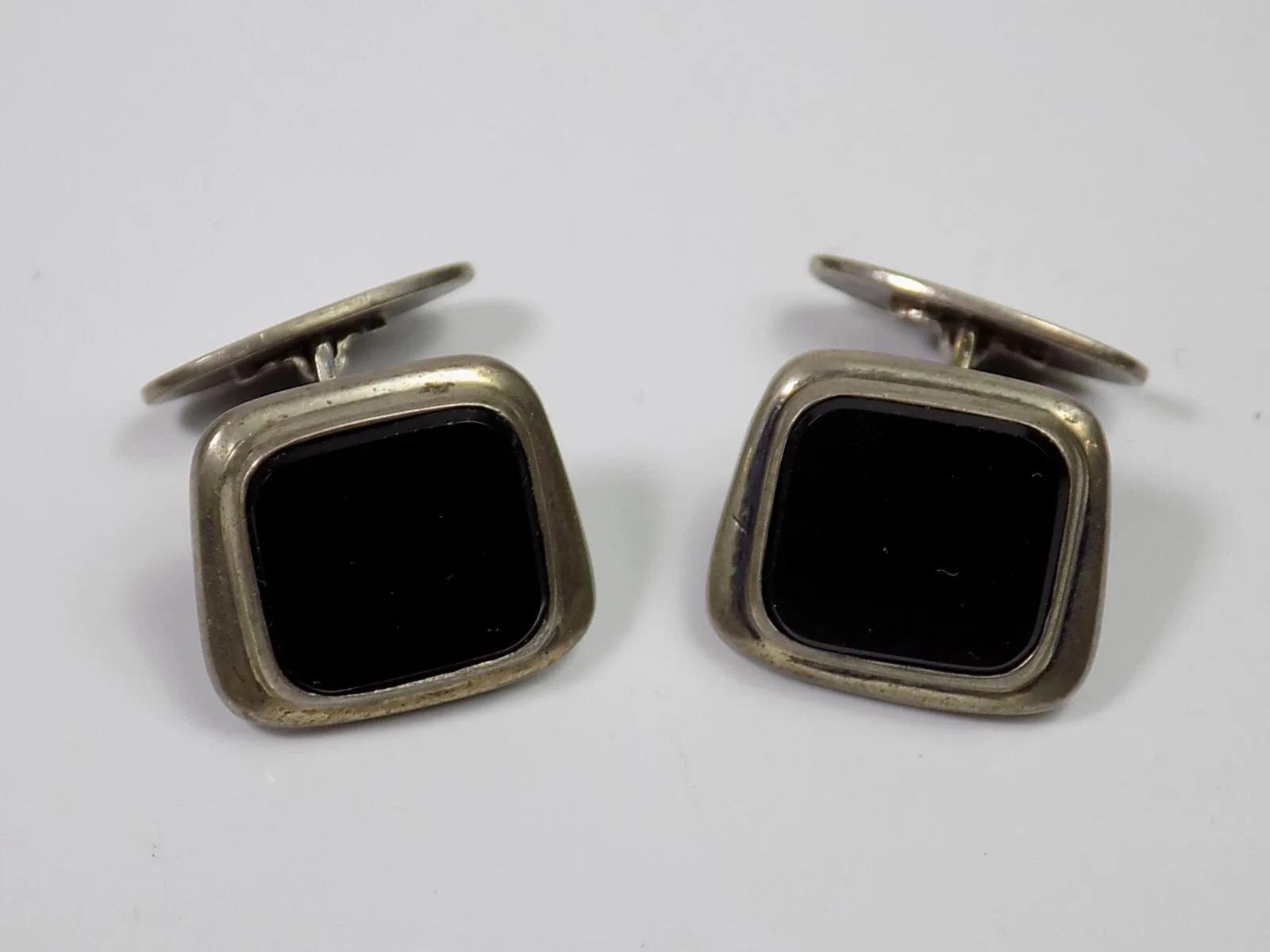 Art Deco Manchettenknöpfe mit Onyx Silber 800er Antikschmuck Design Vintage