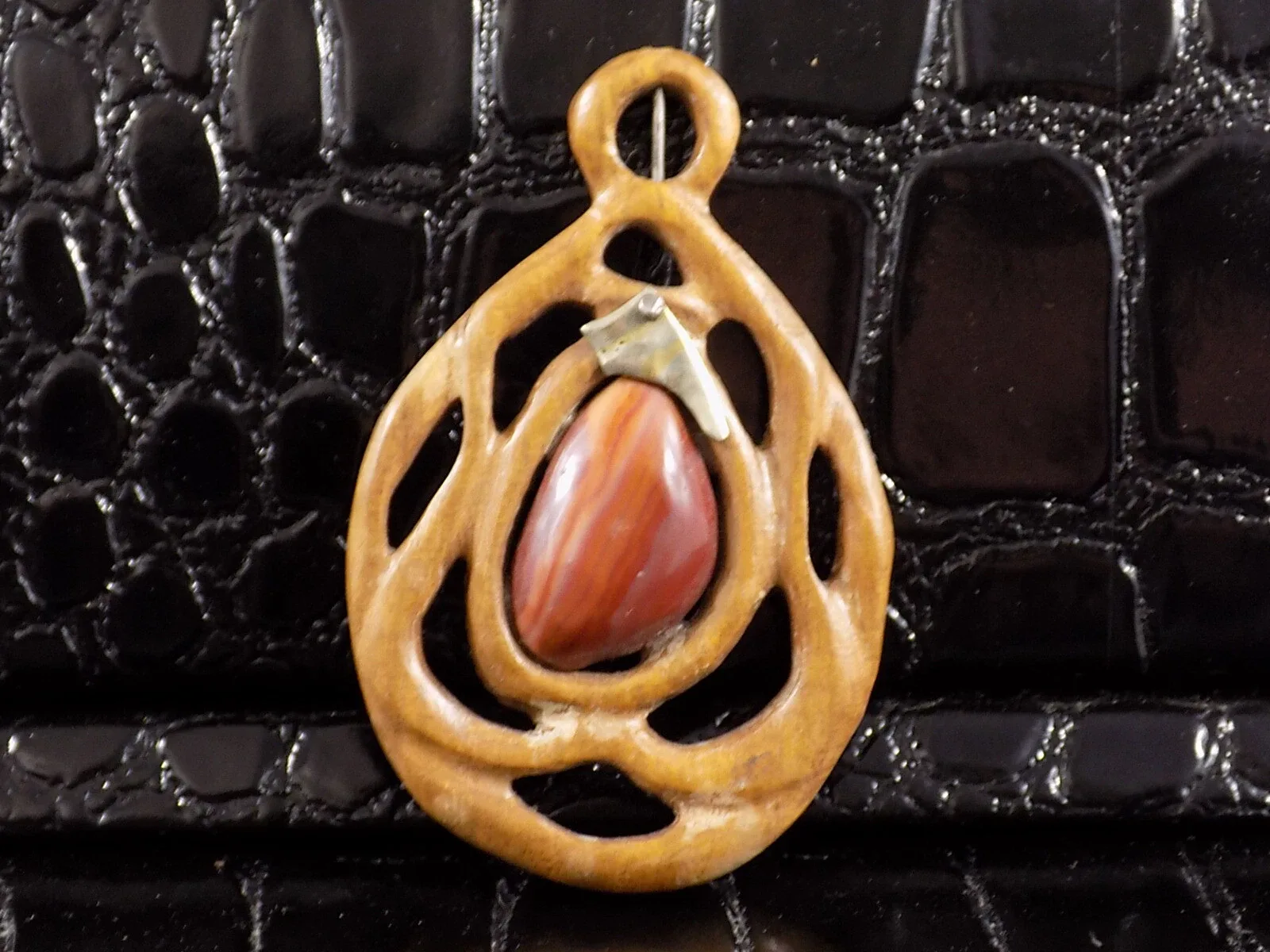 Vintage Designer Damen Holzschmuck Anhänger Edelstein Jaspis Edelholz Modeschmuc