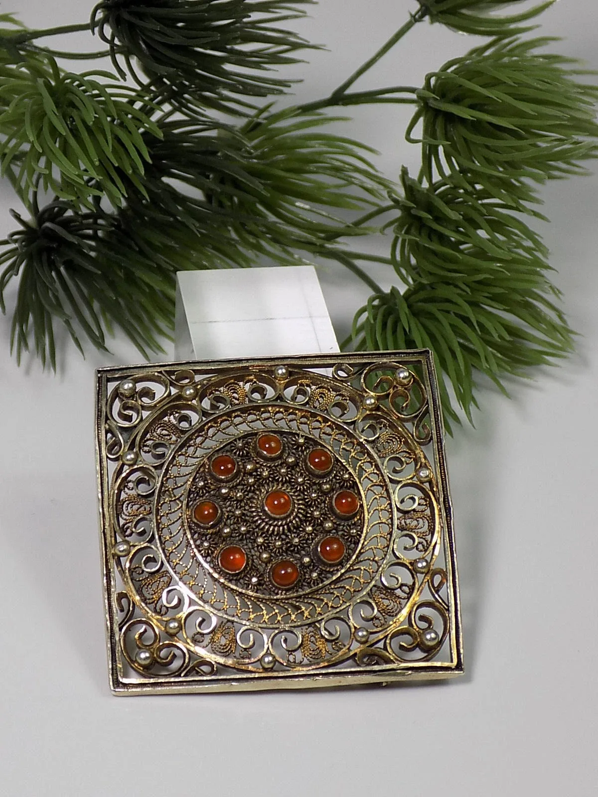 Vintage Jugendstil Brosche 9 Karneol Steine Silber Floral verziert Filigran
